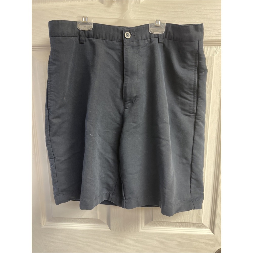 Chaps Golf, Navy Shorts, Men's 33" Waist, 2 Front Pockets 2 Rear Pockets